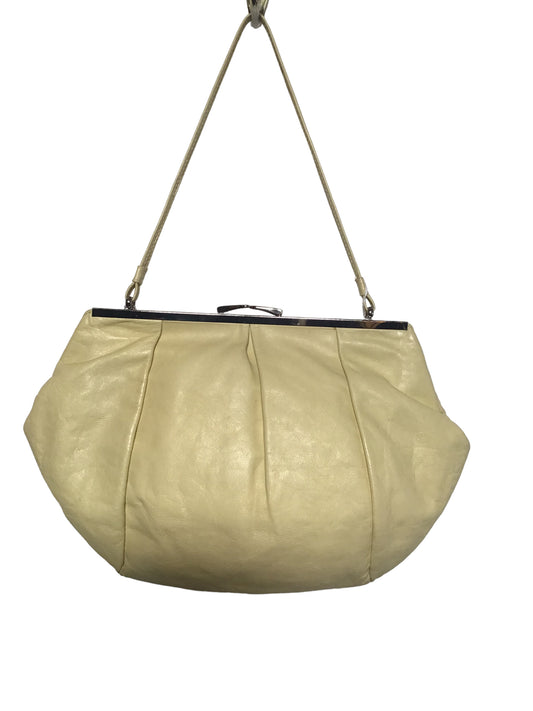Cream Bag (W33xH23cm)