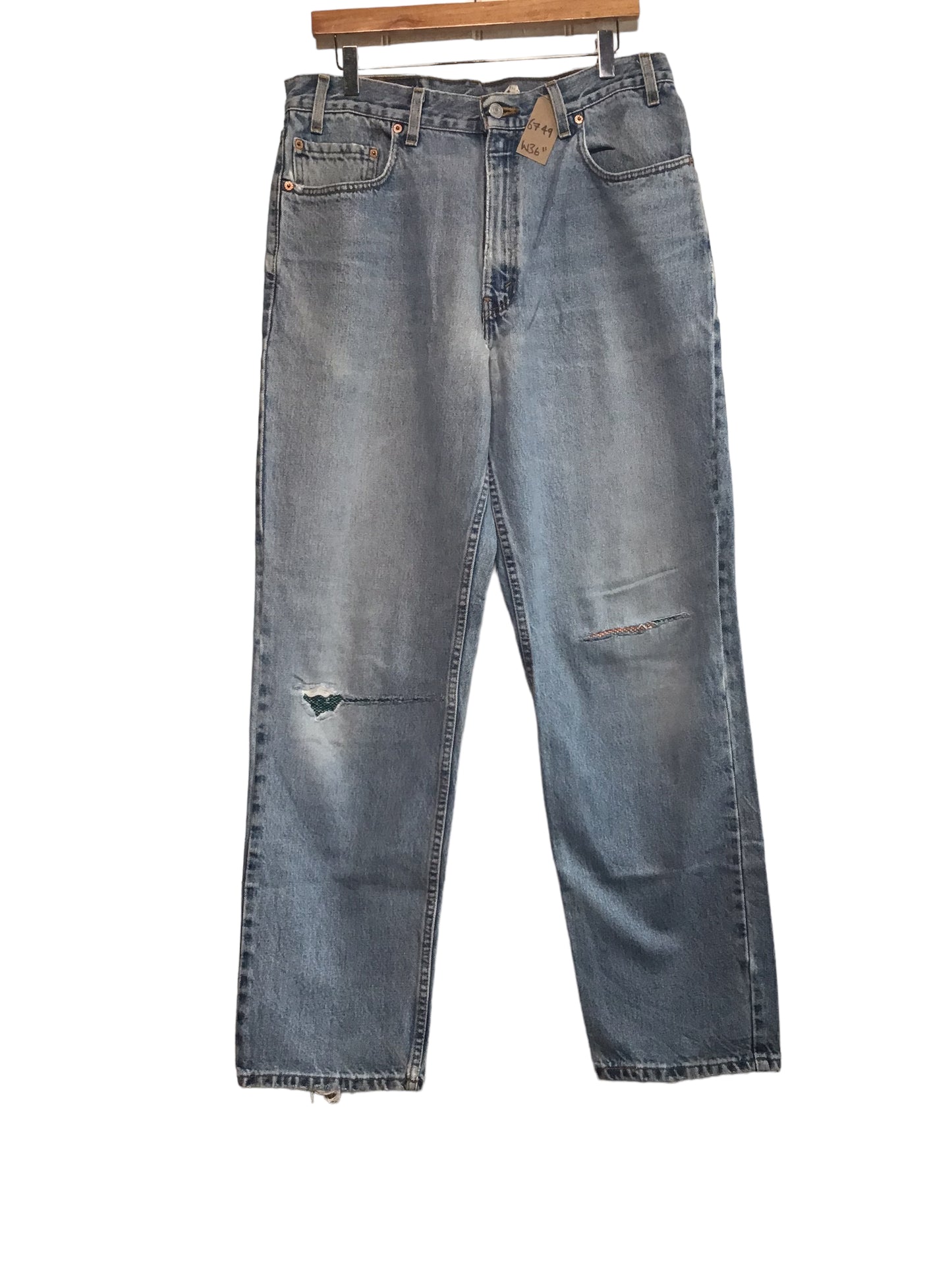 Levi 550 Jeans (36x32)