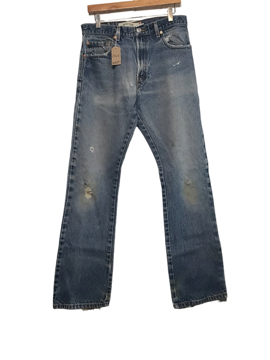 Levi Jeans (32x33)