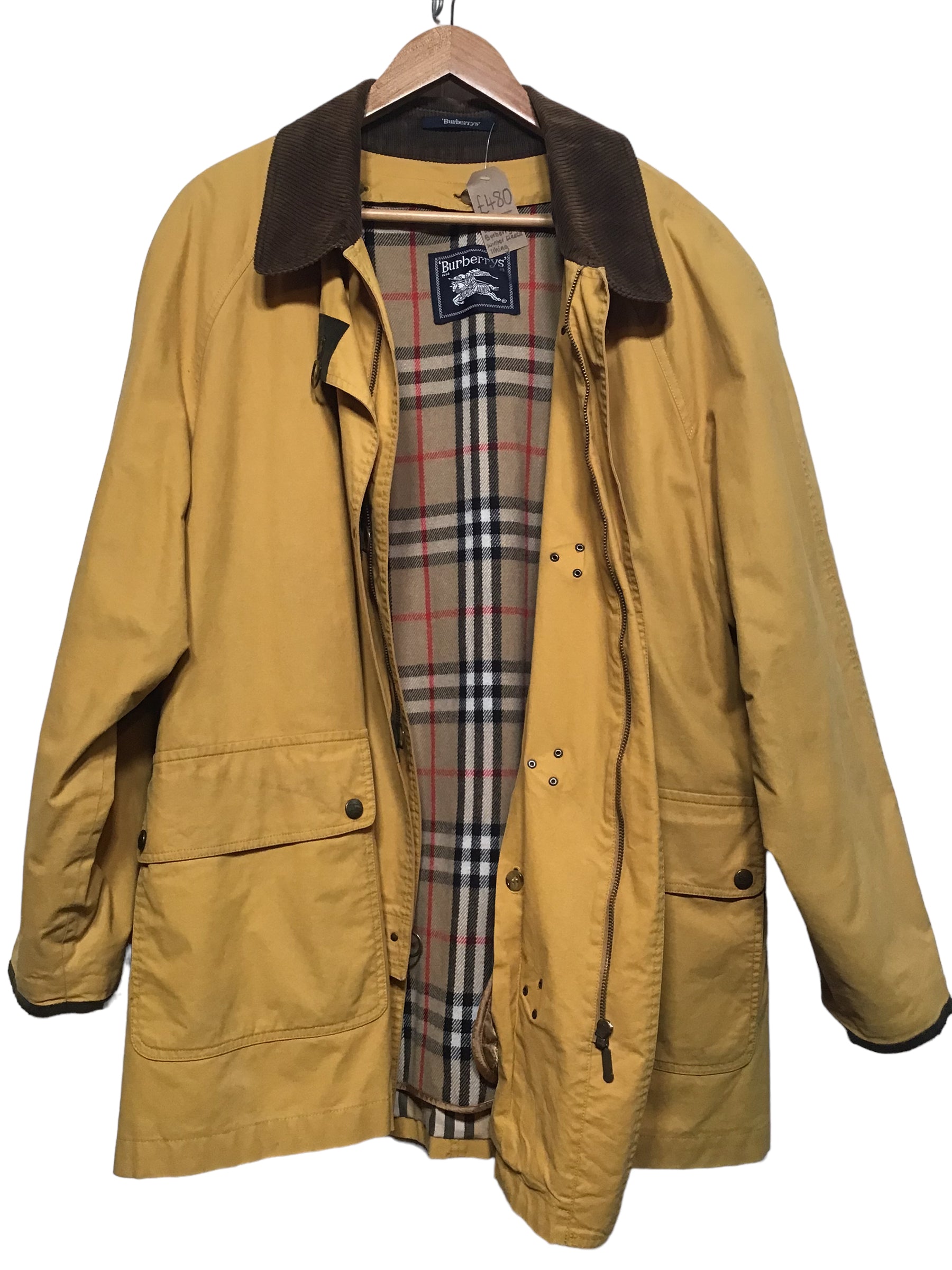 Burberry – Loft 68 Vintage