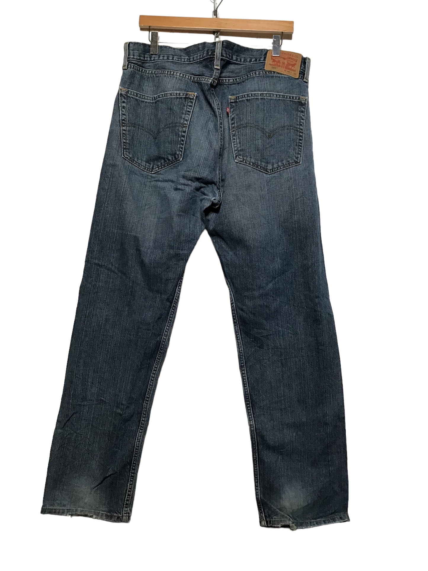 Levi 505 Jeans (36X32)