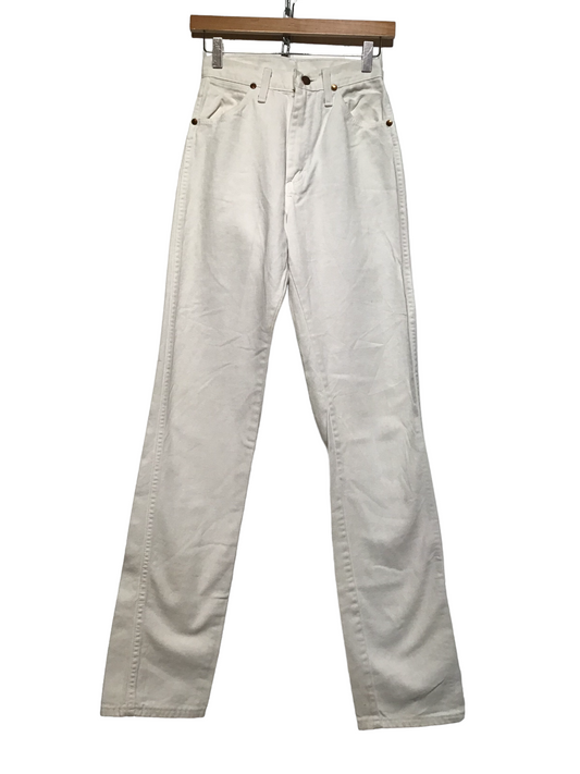 Wrangler White Jeans (23X35)